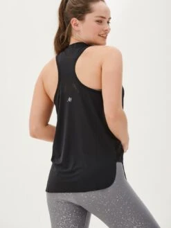 Pour Moi Energy Cut Out Vest Top - Black -Modish Muse 100J7 SQ6 0000000004 BLACK MDd2