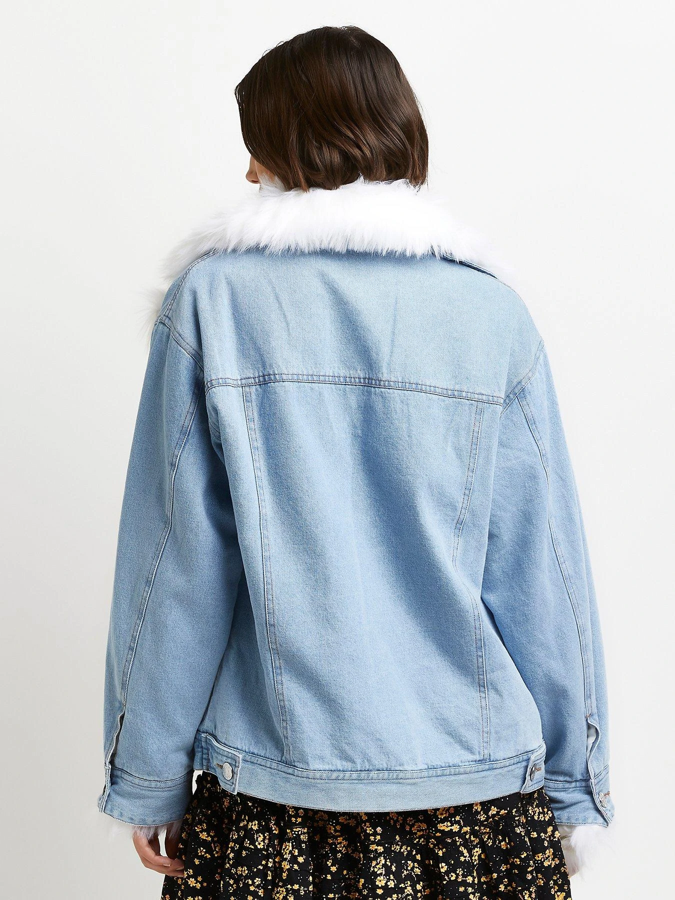 River Island Faux Fur Denim Trucker Jacket - Mid Denim 4 River Island Faux Fur Denim Trucker Jacket - Mid Denim - Image 2