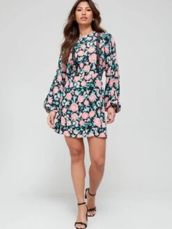 River Island Wrap Tea Dress - Black 8 River Island Wrap Tea Dress - Black -Modish Muse UGDHT SQ3 0000000004 BLACK MDo