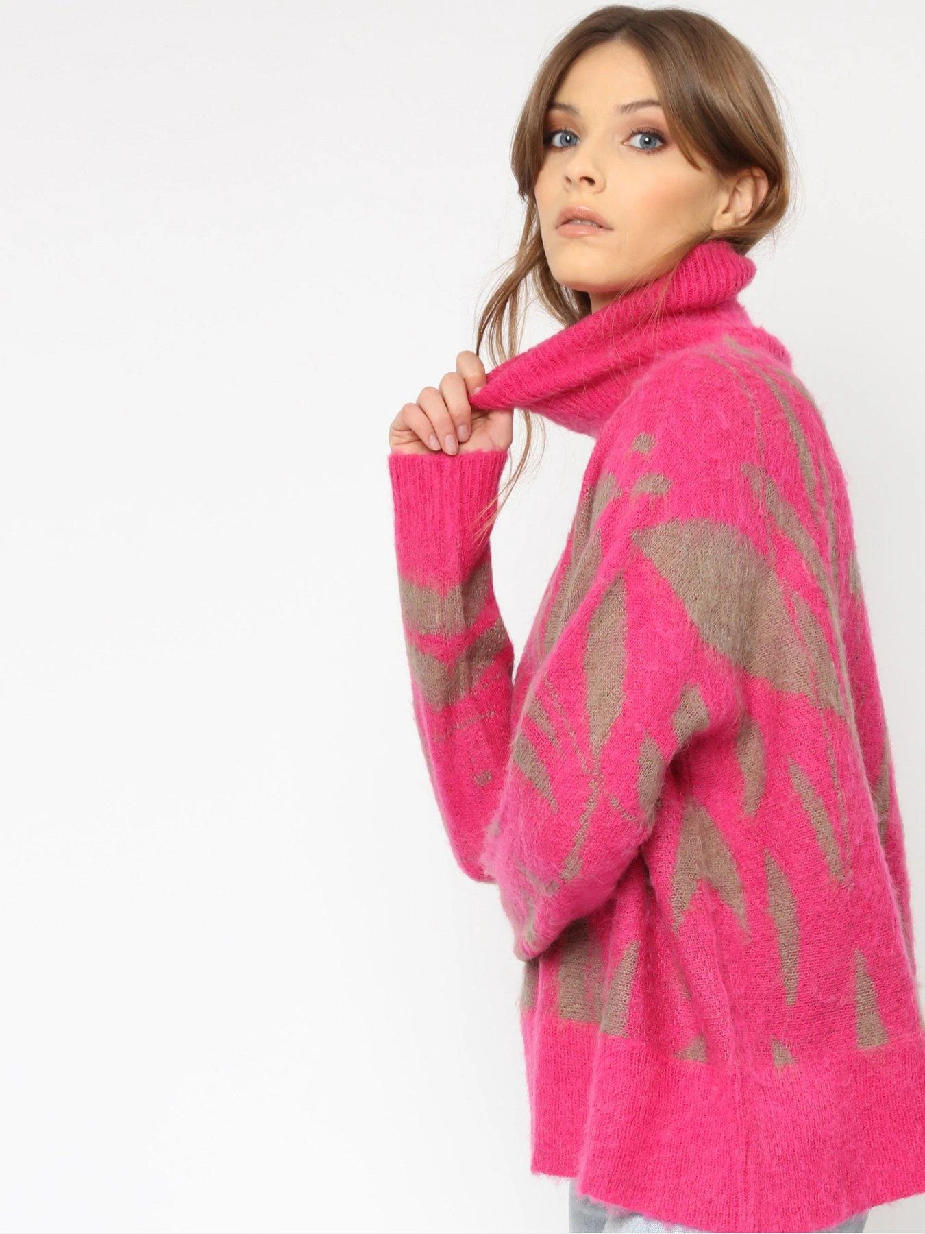 Religion Abstract Fluffy Jumper- Pink 6 Religion Abstract Fluffy Jumper- Pink - Image 4