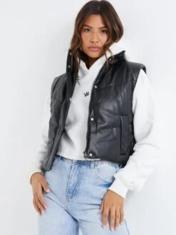 Quiz Short Faux Leather Gilet