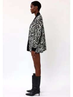 Religion Heritage Animal Print Cardigan -Black -Modish Muse VELFE SQ3 0000000004 BLACK MDo