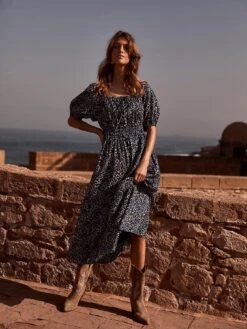 Mint Velvet Amelie Batik Print Midi Dress -Modish Muse VGJ5U SQ4 0000000020 BLUE MDd