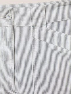 White Stuff Tessa Chino Shorts - Cream -Modish Muse VI3PZ SQ6 0000000067 CREAM MDd2