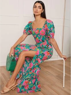 Chi Chi London Square Neck Floral Maxi Dress In Green -Modish Muse VJN6R SQ5 0000000047 GREEN MDd1