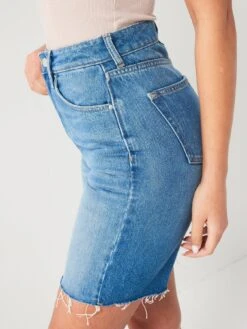 V By Very Mid Thigh Denim Shorts -Modish Muse VK13J SQ5 0000000265 MID WASH MDd1