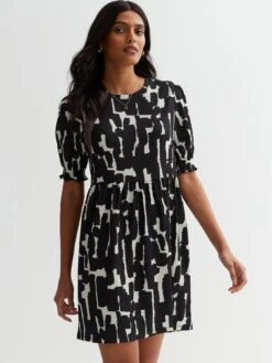 New Look Black Abstract Print Short Sleeve Mini Dress