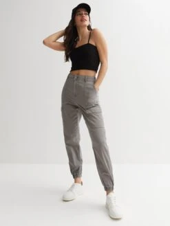 New Look Dark Grey Cotton Cuffed Cargo Trousers -Modish Muse VM9EQ SQ3 0000000070 DARK GREY MDo