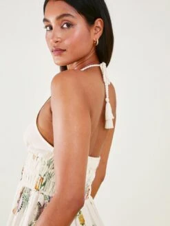 Accessorize Print Halter Neck Dress -Modish Muse VNQ4U SQ4 0000003756 LIGHT CREAM MDd