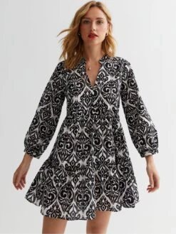 New Look Tile Print Cotton Smock Mini Dress - White