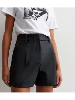 New Look Black Leather-Look Tailored Shorts -Modish Muse VO63R SQ4 0000000004 BLACK MDd