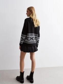 New Look Black Pattern Hem Roll Neck Mini Jumper Dress -Modish Muse VP8E2 SQ2 0000000004 BLACK MDb