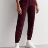 New Look Burgundy Cuffed Joggers -Modish Muse VP8G1 SQ1 0000000315 DARK RED MDf