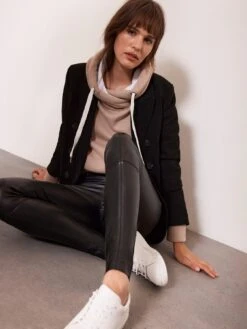 Mint Velvet Faux Leather Tregging -Modish Muse VPONV SQ3 0000000004 BLACK MDo