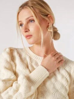 Apricot Bubble Pleat Sleeve Jumper -Modish Muse VQEZ4 SQ5 0000000013 WHITE MDd1