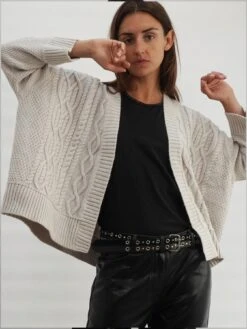 Religion Short Cable Knit Cardigan - Grey -Modish Muse VQW5Y SQ5 0000000005 GREY MDd1